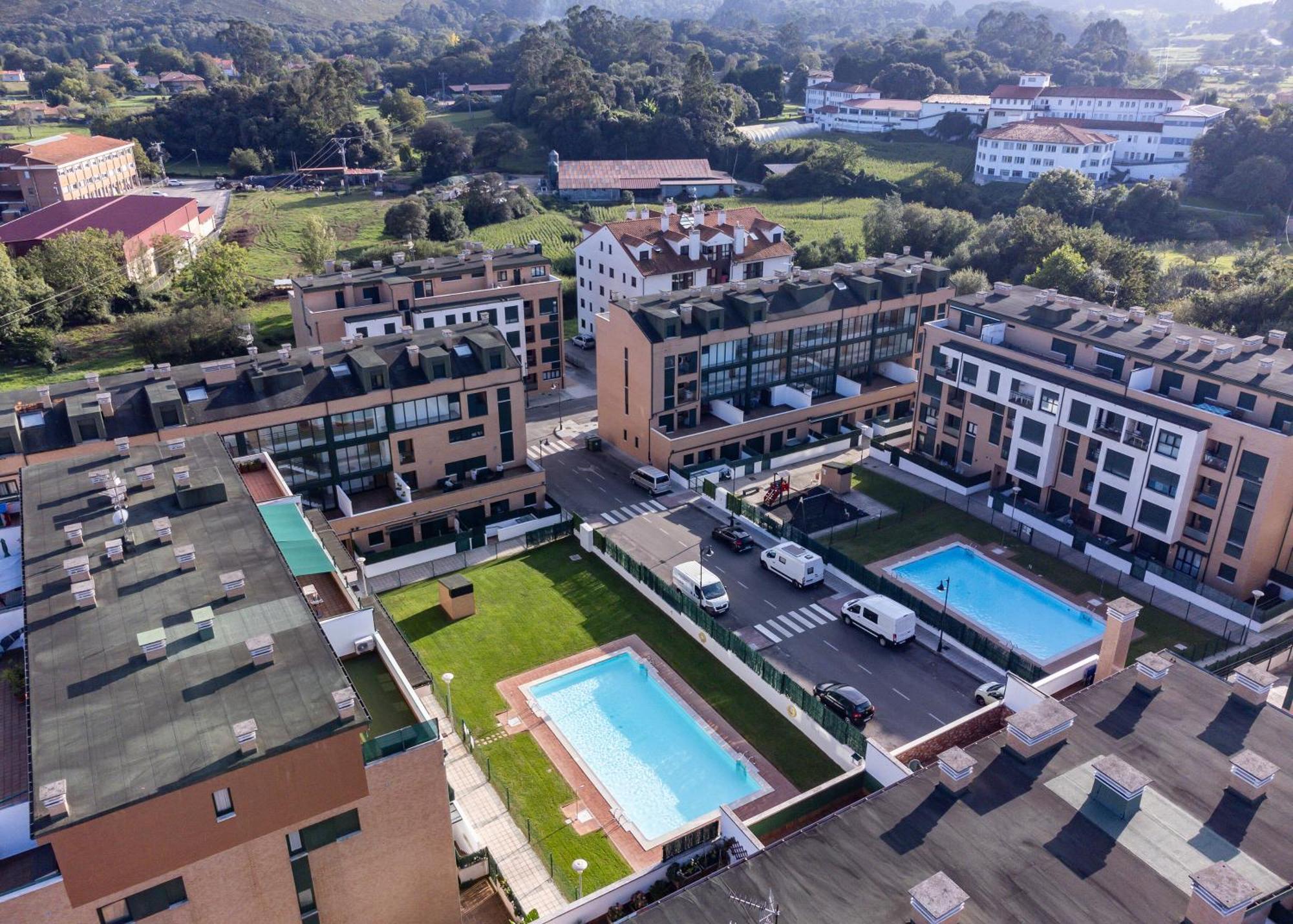 Tarantino, Apartamento Con Piscina, Playa A 3 Km Vut-2505-As Llanes Exterior photo